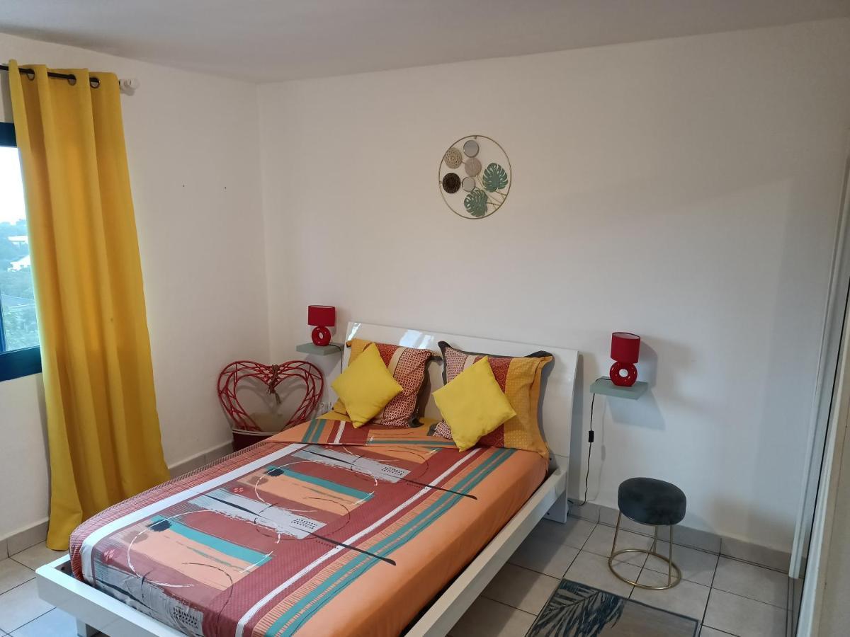 Entre Mer Et Montagne, Appartement Climatise, Vue Mer, Wifi Sainte-Marie Exterior photo